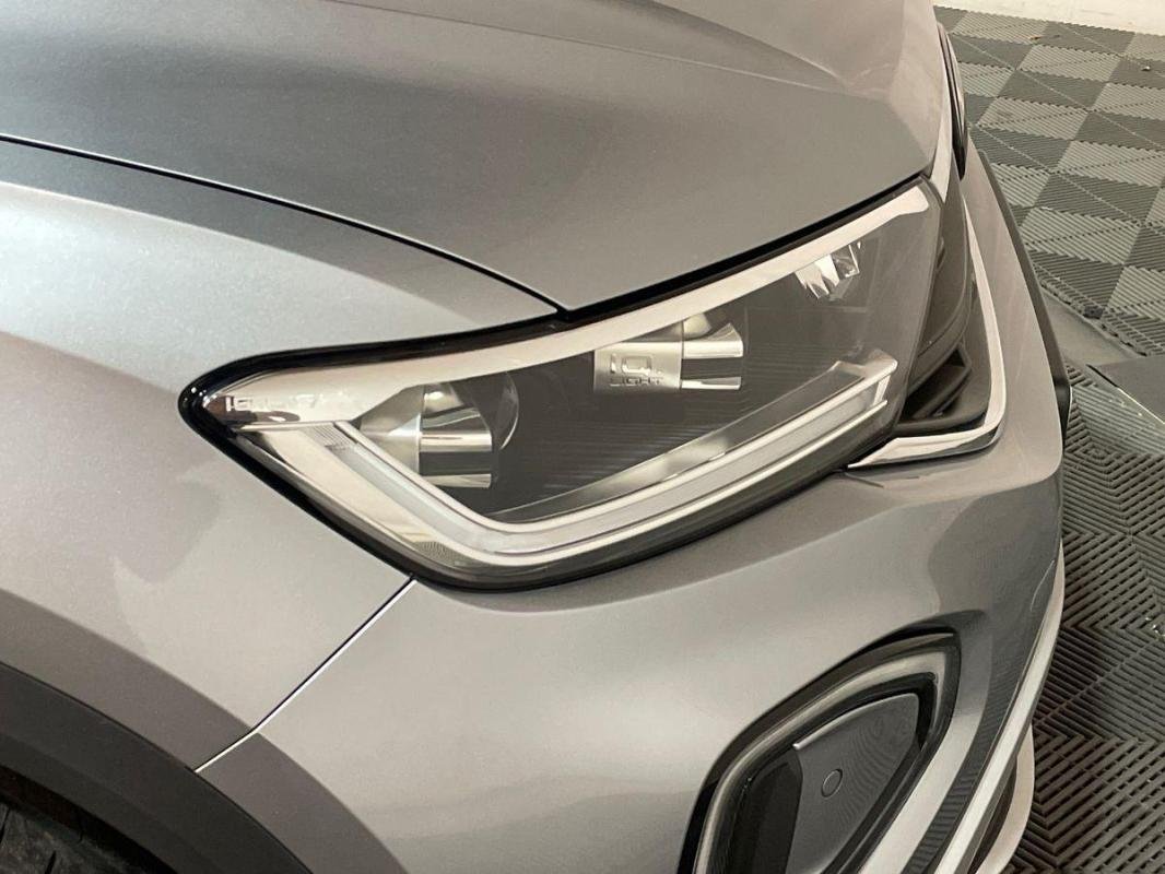 Volkswagen T-Roc - Photo 26