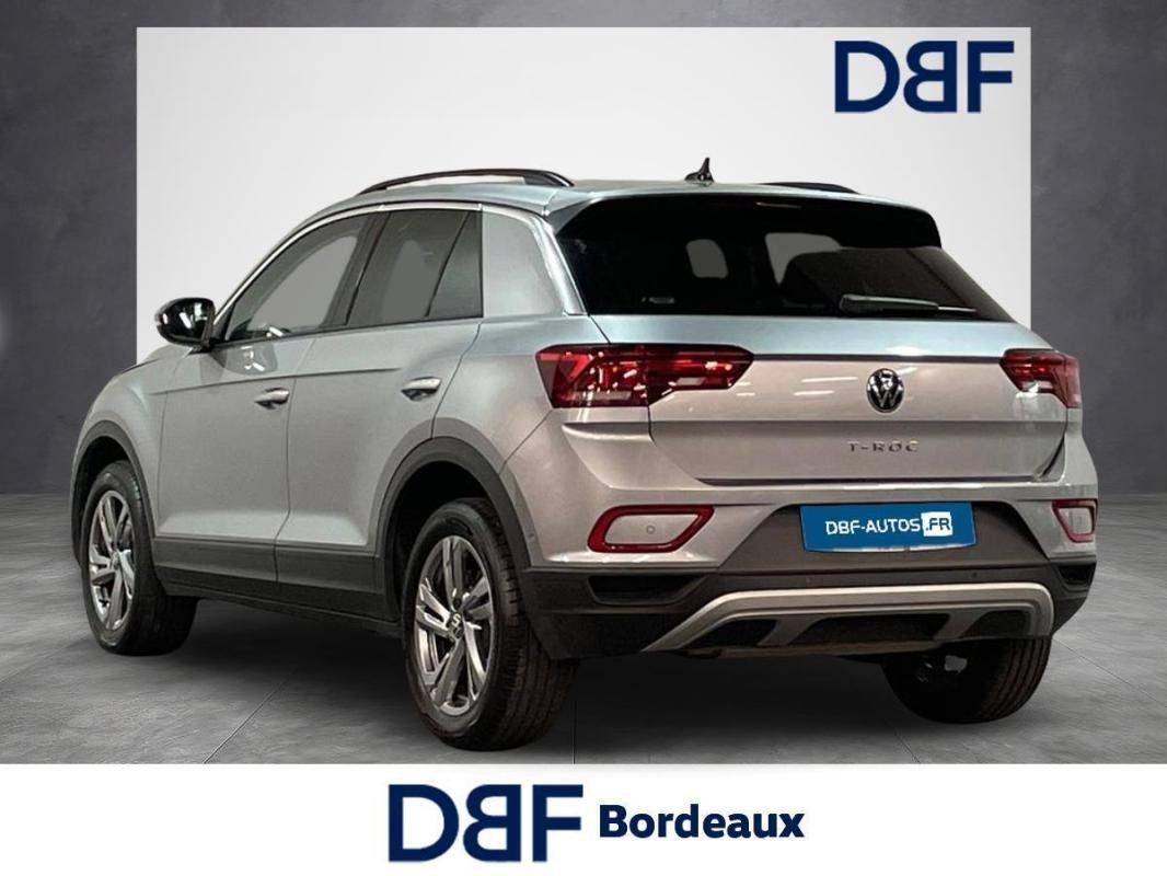 Volkswagen T-Roc - Photo 3