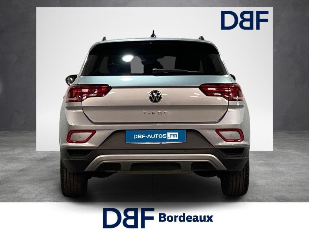 Volkswagen T-Roc - Photo 4