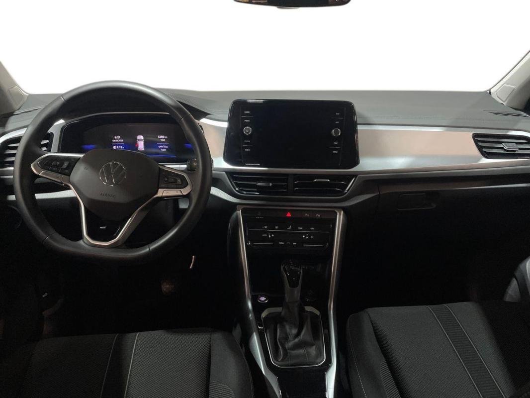 Volkswagen T-Roc - Photo 8