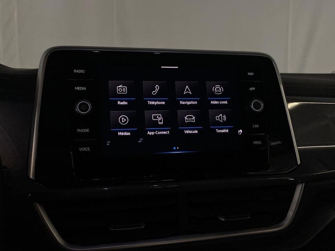 Volkswagen T-Roc - Photo 14