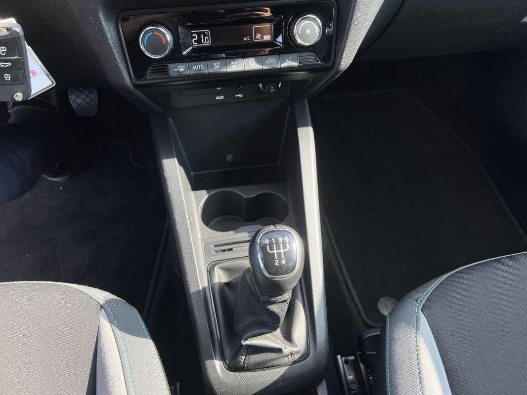 Skoda Fabia - Photo 11