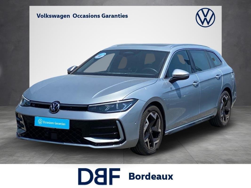 Volkswagen Passat - Photo 1