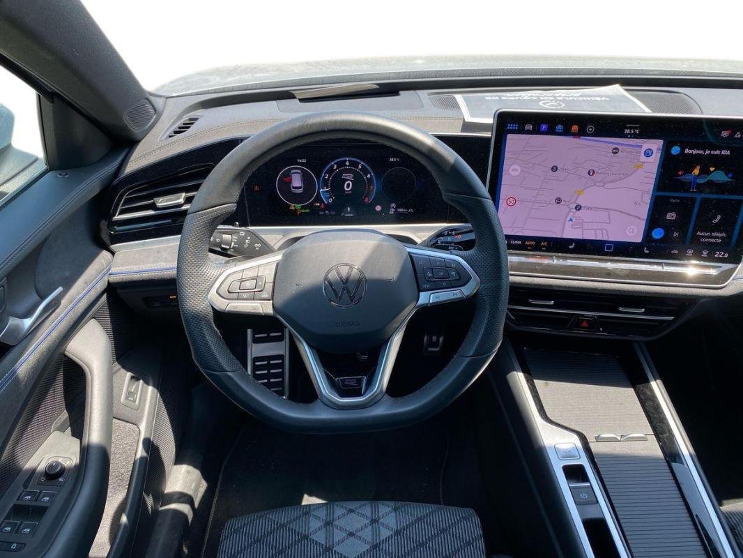 Volkswagen Passat - Photo 24