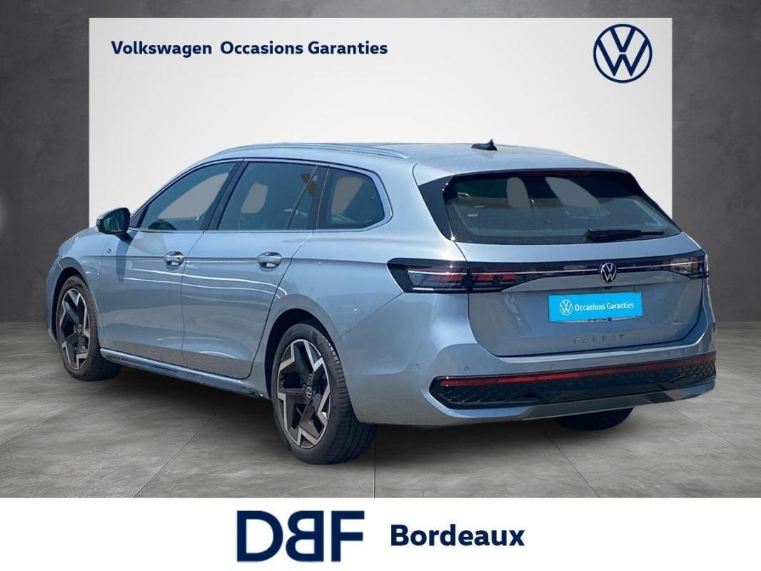Volkswagen Passat - Photo 3