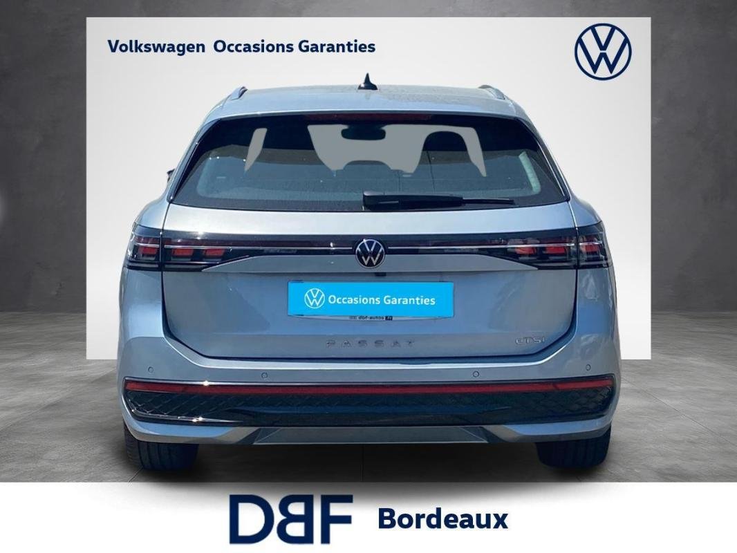 Volkswagen Passat - Photo 4