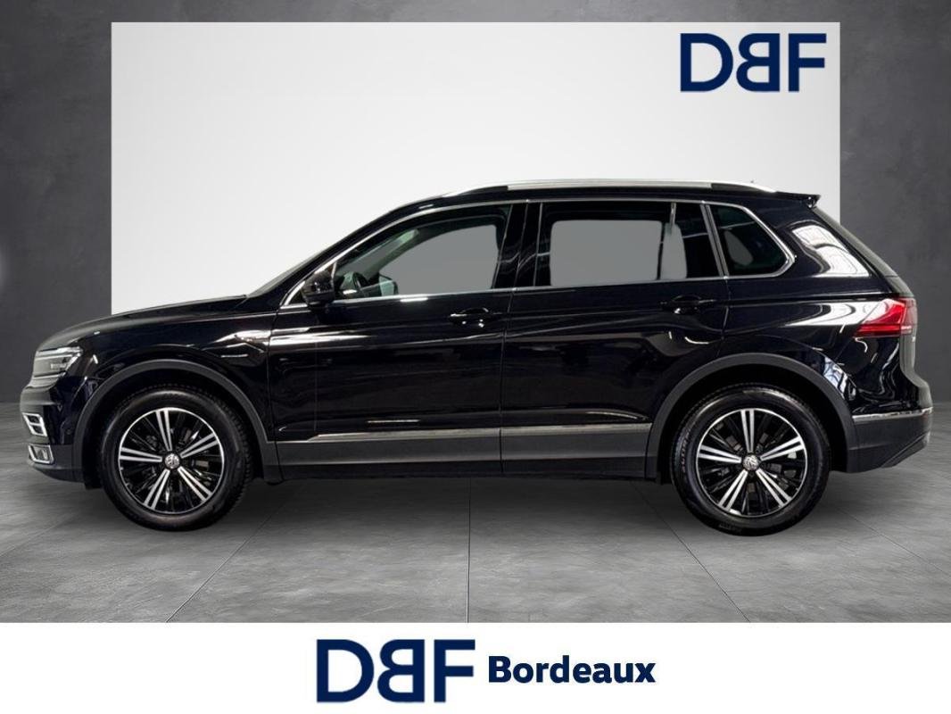Volkswagen Tiguan - Photo 2