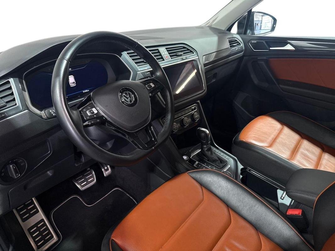 Volkswagen Tiguan - Photo 9
