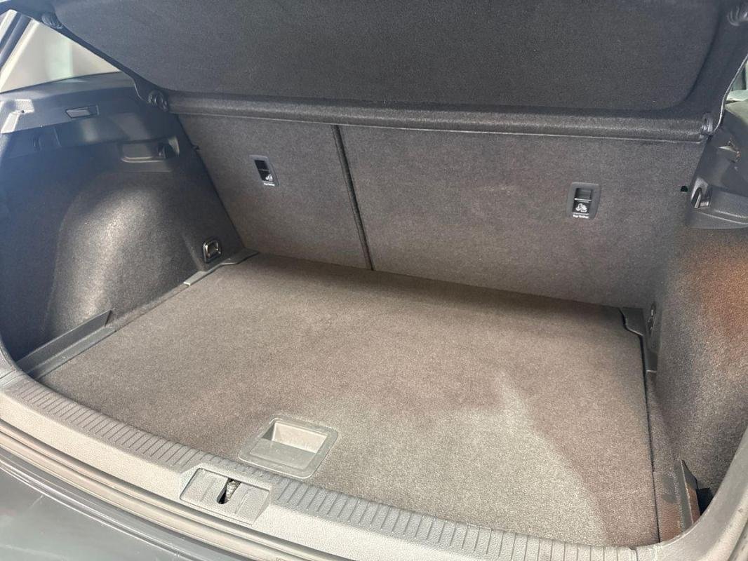Volkswagen Golf - Photo 32