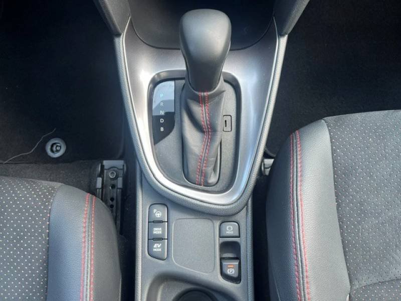 Toyota Yaris - Photo 19