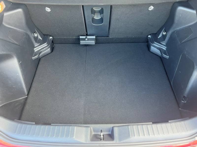 Toyota Yaris - Photo 25