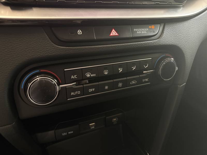 Kia CEED - Photo 17
