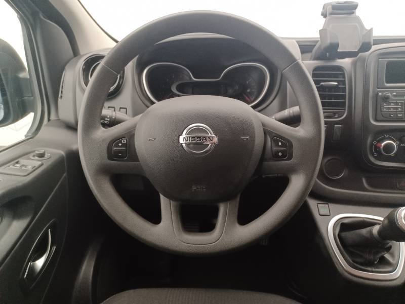 Nissan NV300 - Photo 13
