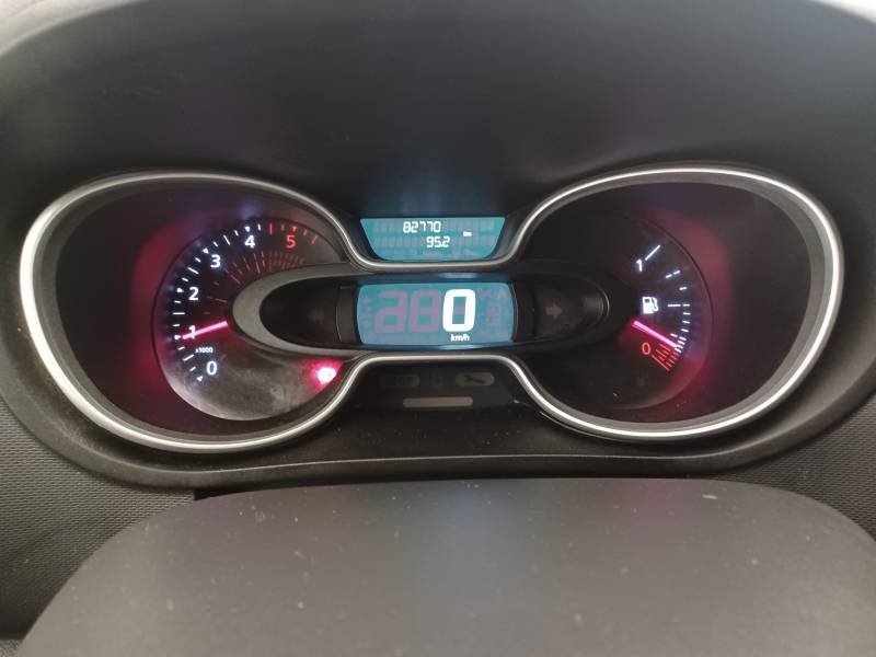 Nissan NV300 - Photo 21