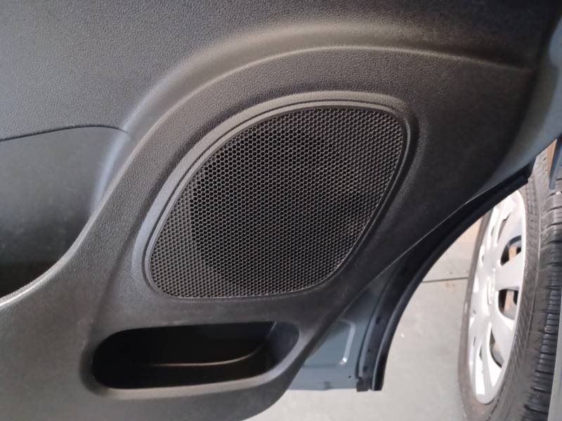 Nissan NV300 - Photo 34