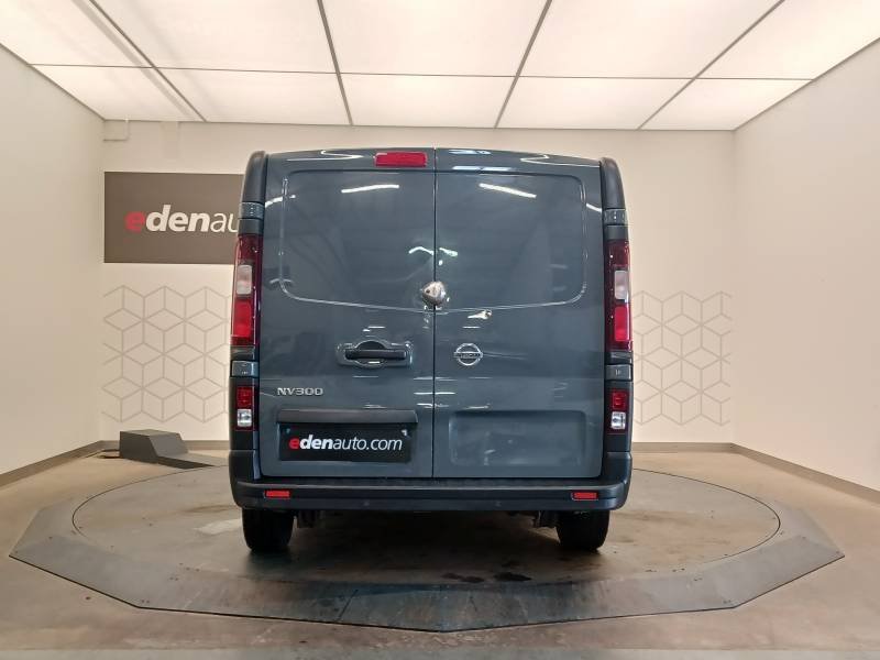 Nissan NV300 - Photo 6