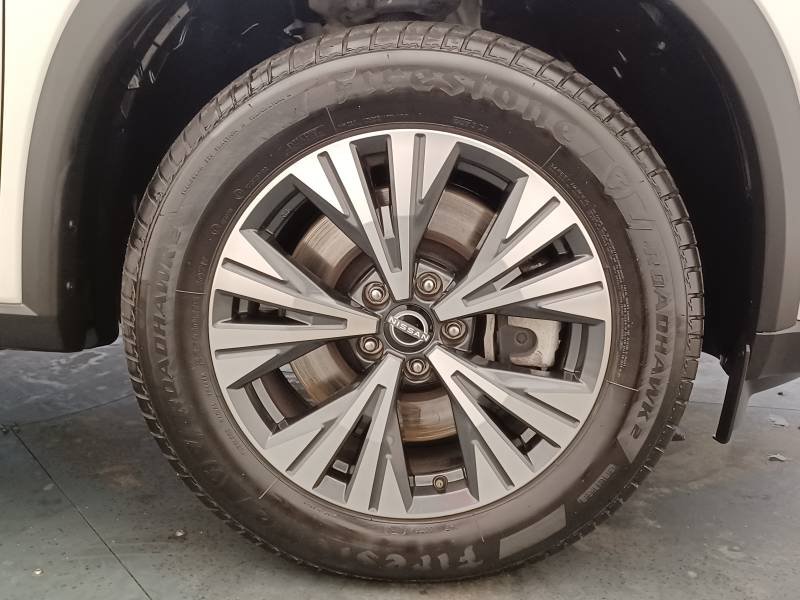 Nissan X-Trail - Photo 12