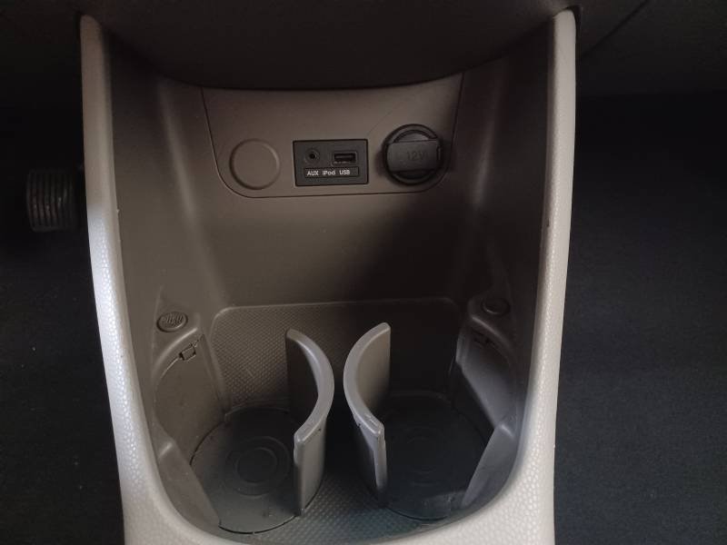 Kia Picanto - Photo 24