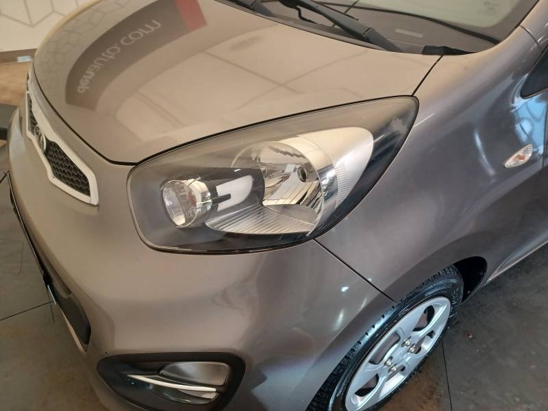 Kia Picanto - Photo 29