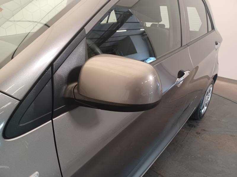 Kia Picanto - Photo 30