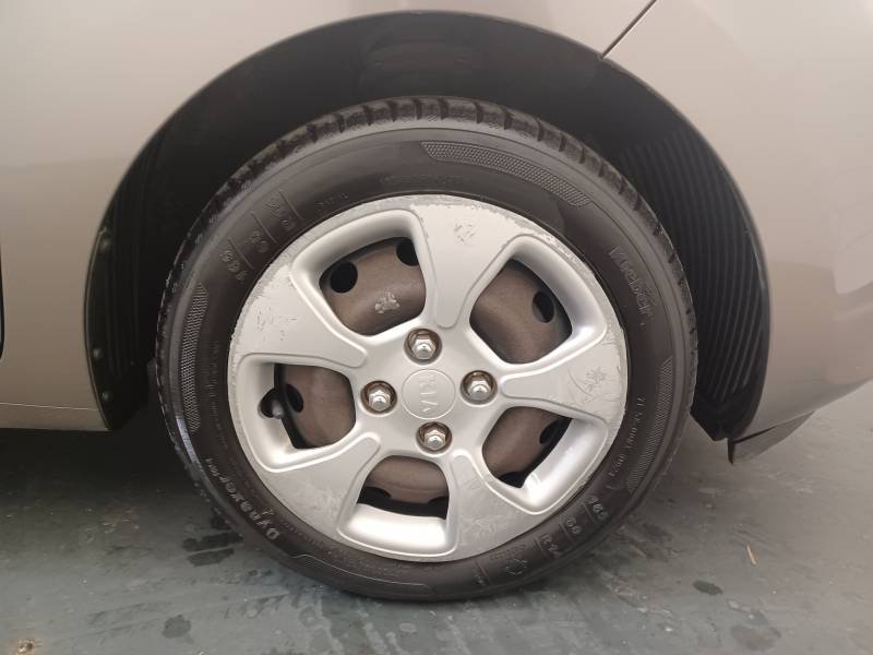 Kia Picanto - Photo 10
