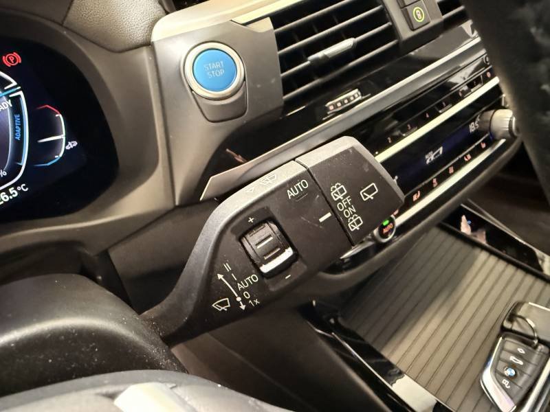 BMW iX3 - Photo 17