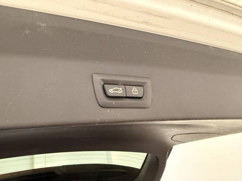 BMW iX3 - Photo 50