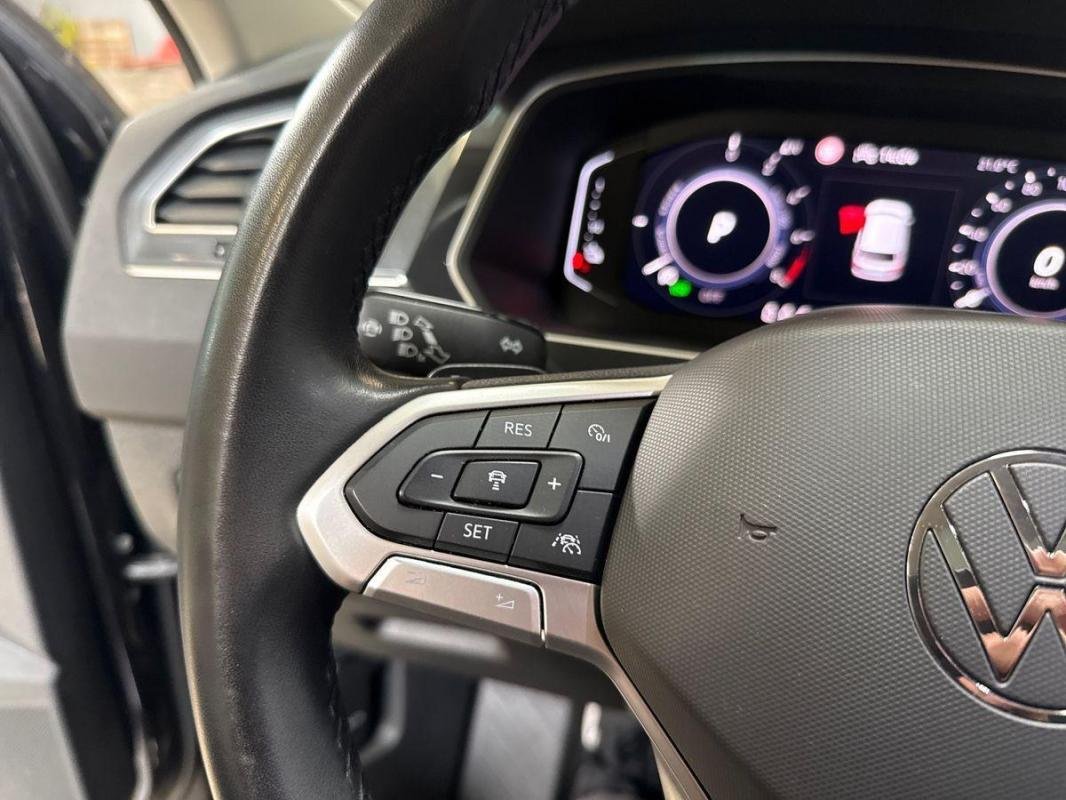 Volkswagen Tiguan - Photo 21