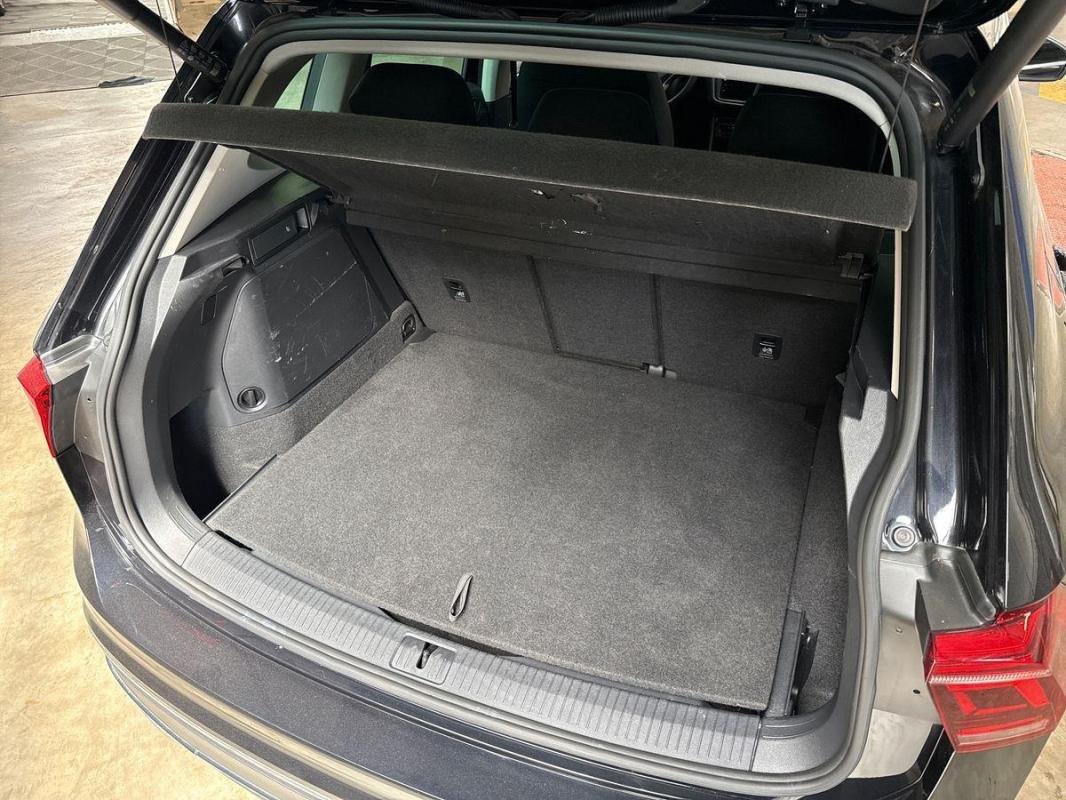Volkswagen Tiguan - Photo 32
