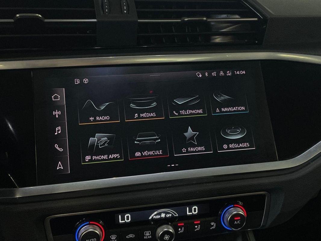 Audi Q3 - Photo 16
