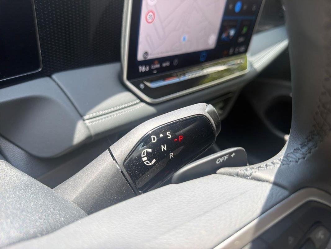 Volkswagen Tiguan - Photo 11