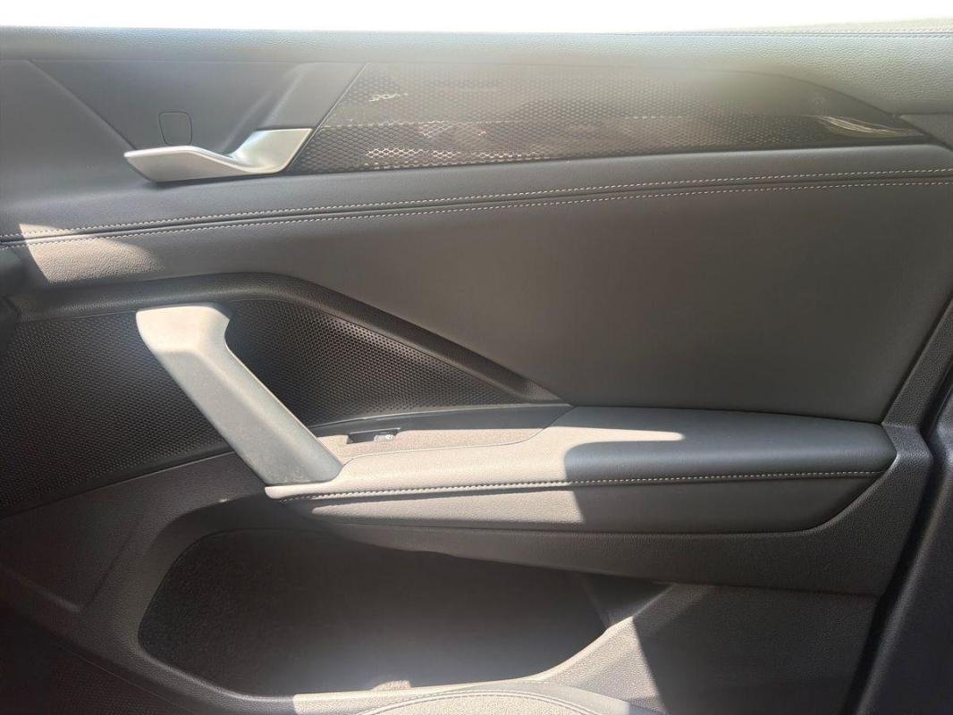 Volkswagen Tiguan - Photo 15