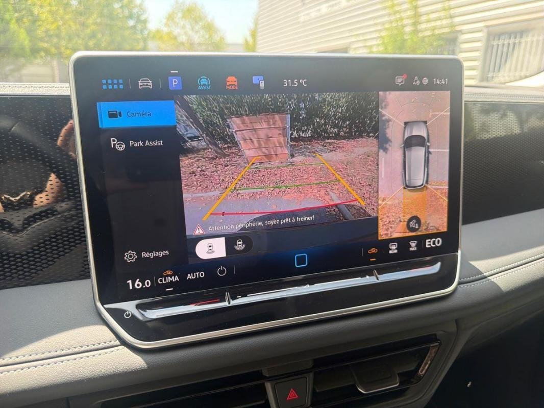 Volkswagen Tiguan - Photo 18