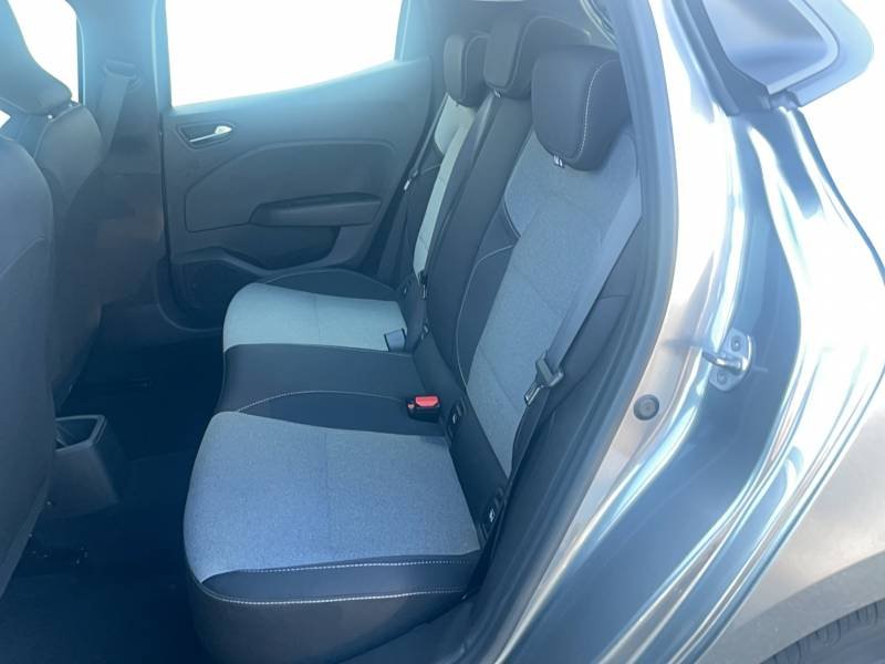 Renault Clio - Photo 28