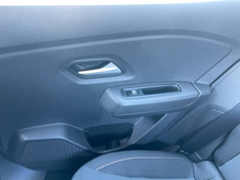 Dacia Sandero - Photo 25