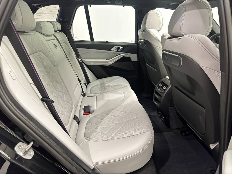 BMW X5 - Photo 24
