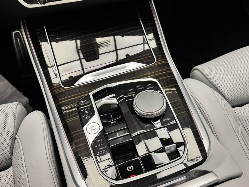 BMW X5 - Photo 6