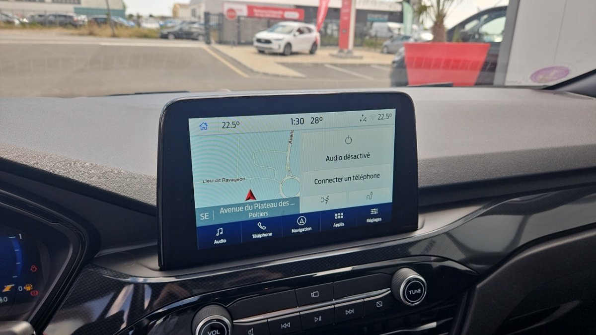 Ford Kuga - Photo 12