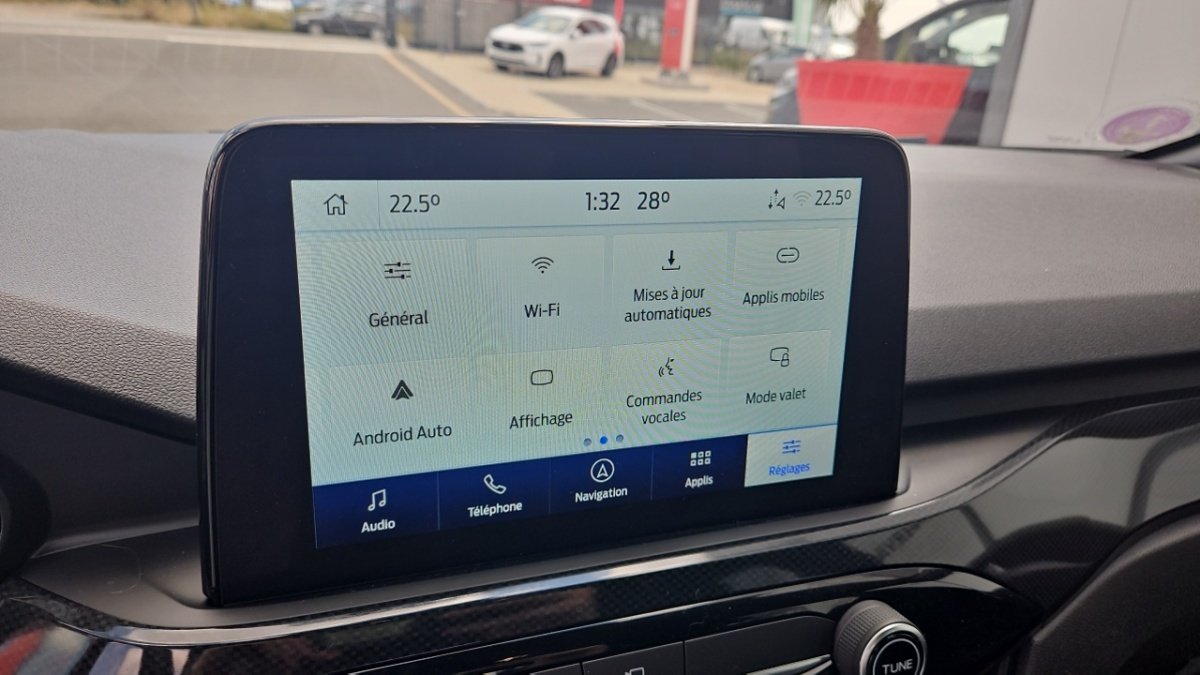 Ford Kuga - Photo 15