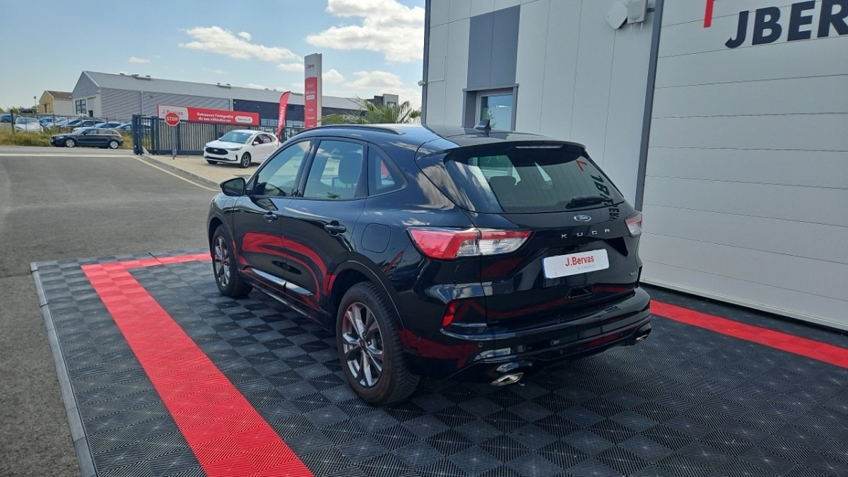 Ford Kuga - Photo 3