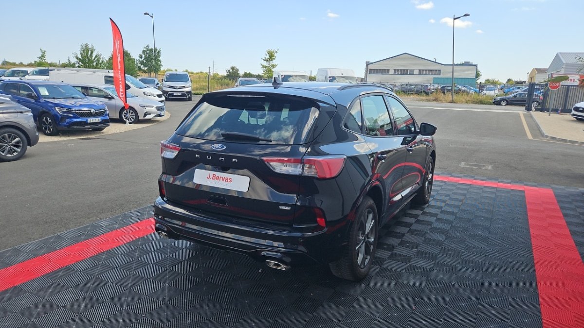 Ford Kuga - Photo 4