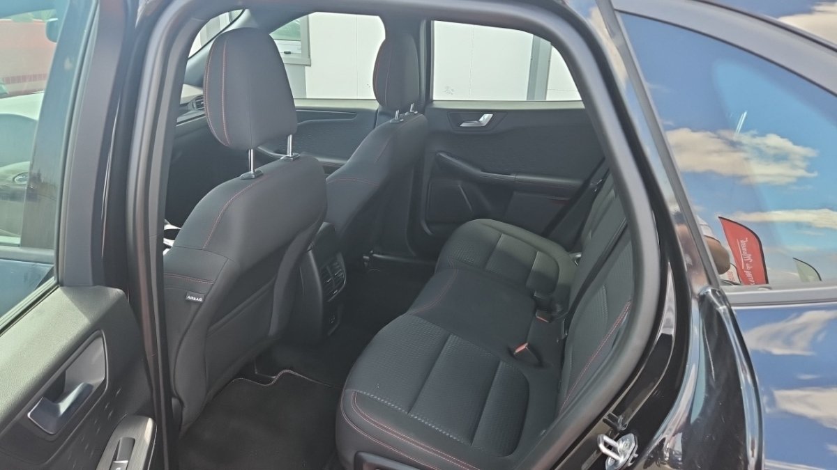 Ford Kuga - Photo 10