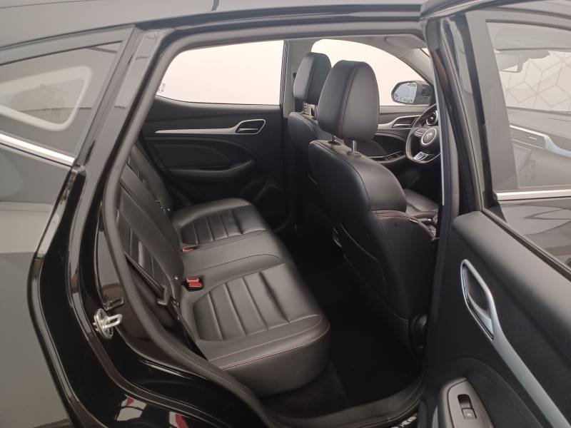 MG ZS - Photo 15