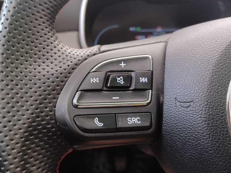 MG ZS - Photo 26