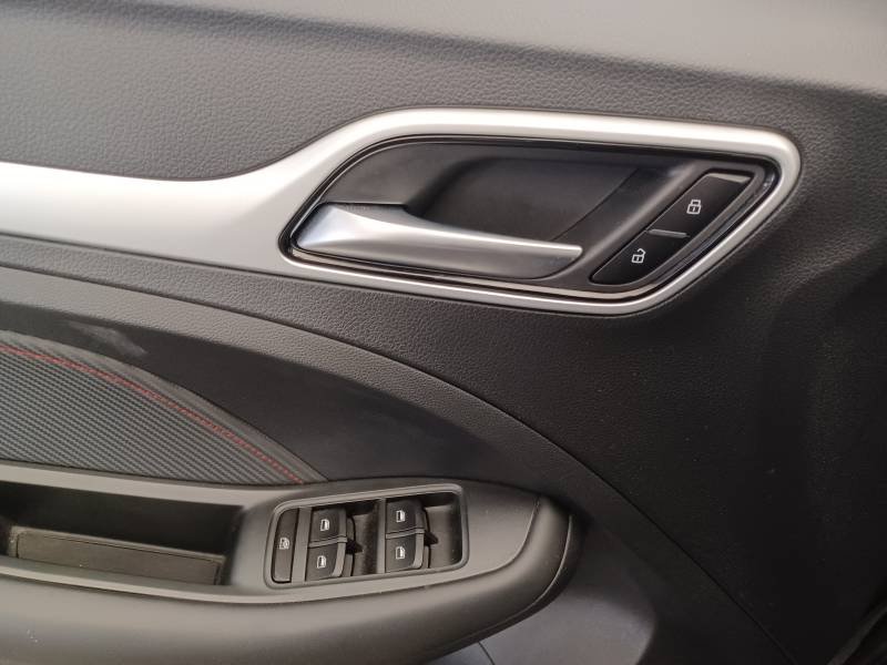 MG ZS - Photo 36