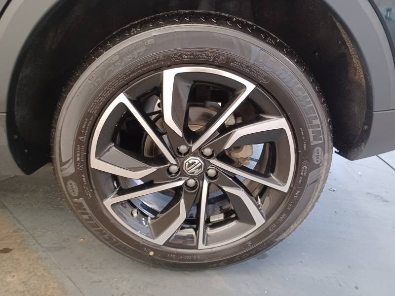 MG ZS - Photo 8