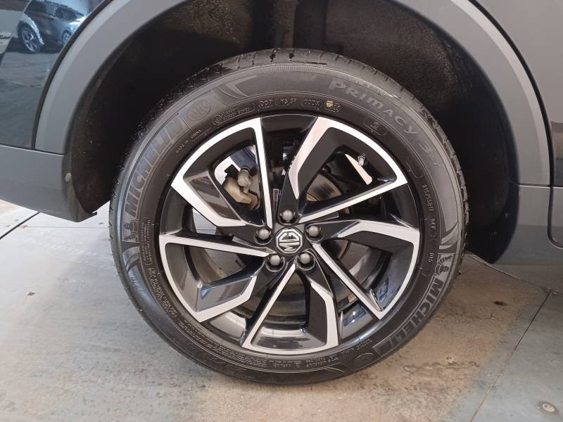 MG ZS - Photo 9