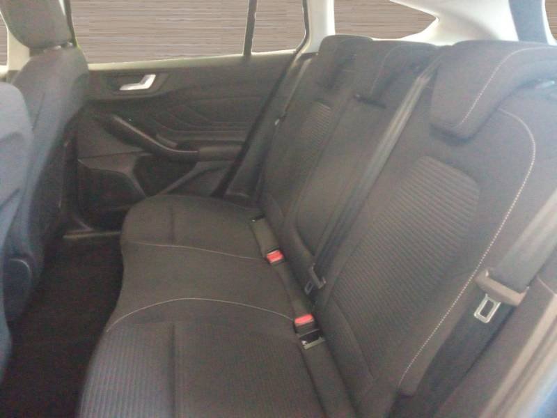 Ford Focus - Photo 14