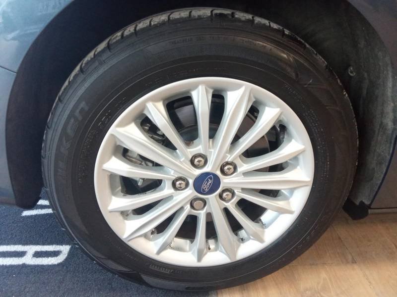 Ford Focus - Photo 18