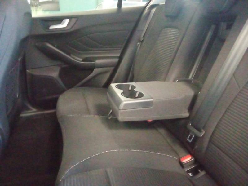 Ford Focus - Photo 25